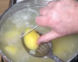 A picture of step 2 of Roast potatoes with duck fat.