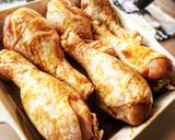 A picture of step 1 of Honey Soy Chicken Drummies .