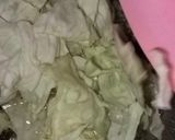 Foto langkah ke 4 dari resep 271. Sayur Bening Kubis Bayam.