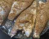 A picture of step 4 of Fried fish.
