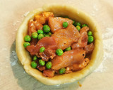 Foto del paso 5 de la receta: Panades de Carne con Sobrasada y Guisantes