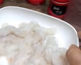 A picture of step 4 of Spicy mini prawns gravy.