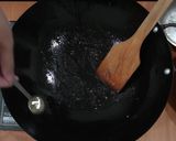 A picture of step 12 of Stir-Fried Water Spinach with Satay Beef.