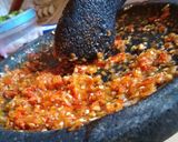 Foto langkah ke 2 dari resep Sambal bledek geprek.