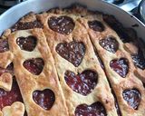 Foto del paso 11 de la receta: Pastafrola corazón mixta