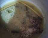 Foto langkah ke 4 dari resep Bubur Ayam Kuah Kuning.
