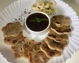A picture of step 3 of Banana flower paratha.