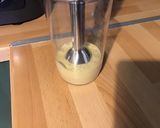 Une image de l'étape 2 de Sauce curry aux cornichons.