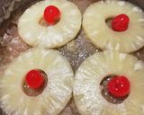 Foto del paso 3 de la receta: Torta invertida de ananá #dulce