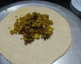 A picture of step 3 of Cauliflower paratha.