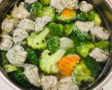 Hình bước làm 8 của món Canh bóng thả cá thát lát