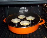 Foto del paso 10 de la receta Flanes de puerro con salsa pimientos del piquillo