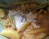 সজনে ডাঁটা আলু পোস্ত (sojne data aloo posto recipe in Bengali) রেসিপির ধাপ 5 ছবি