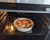 Foto langkah ke 6 dari resep Mediterranean style roasted chicken.