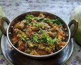 A picture of step 7 of Khandeshi spicy green brinjal Bharta.