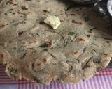 A picture of step 7 of Pudina Jowar Rotis.