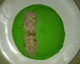 A picture of step 4 of Coconut rolls (Pelwe).