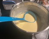 A picture of step 3 of Crêpes.