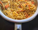 Tejszínes mungóbabcsírás spagetti recept fázis 4 fotója