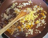 Foto del paso 1 de la receta: Camarones en sals oriental, papas crocantes y arroz blanco