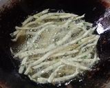 Foto langkah ke 5 dari resep Stik Bawang Daun Kelor.