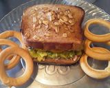 Foto del paso 13 de la receta: Sándwich de Atún... 🍞🥫🥑🥒🥓🥪con aros de Pan de Arroz🍟🥨.