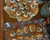 A picture of step 4 of Roasted Sweet Potatoes with Marshmallows and Walnuts.