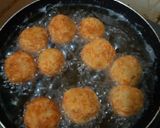 Foto langkah ke 5 dari resep BOLA-BOLA KENTANG CHEDDAR.