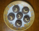 கேழ்வரகு /ராகி பிஸ்கட் (Raagi biscuit recipe in tamil) ரெசிபி ஸ்டேப் 4 புகைப்படம்