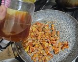 Foto del paso 2 de la receta: Empanadas de matambre ♡