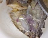 Foto langkah ke 4 dari resep Steam ikan Hongkong/ Tim ikan ala Hongkong #steamikan #ikankukus #mpasi.