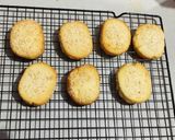 A picture of step 3 of Sesame biscuits.