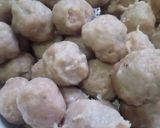 Foto langkah ke 3 dari resep Bakso Sapi Homemade.