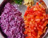 A picture of step 1 of Paneer Bhurji.
