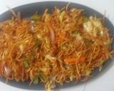 A picture of step 9 of Chinese bhel.