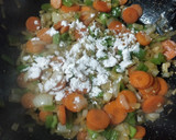Foto del paso 4 de la receta: Guiso de costilla con patatas
