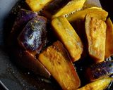 কালোজিরে বেগুন আলুর ঝোল(kalo jeere begun aloor jhol recipe in Bengali) রেসিপি ধাপ - 2 ছবি