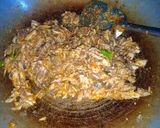 Foto langkah ke 5 dari resep Ikan tongkol suwir gurih.