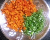 நெய் ரவா கிச்சடி (Nei rava khichadi recipe in tamil) ரெசிபி ஸ்டேப் 1 புகைப்படம்