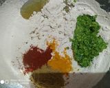 મેથી ના ઢેબરા (Methi Dhebra Recipe In Gujarati) રેસીપી સ્ટેપ2ફોટો