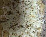 A picture of step 5 of Eid Special Arabic dessert kunafa.