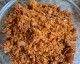 A picture of step 3 of Dry coconut and lasun chutney.