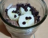 Foto langkah ke 4 dari resep Choco Banana Overnight Oatmeal.