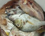 Foto langkah ke 2 dari resep Bakar ikan bumbu sederhana.