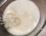 A picture of step 1 of Vegan meringue kisses.