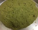 A picture of step 4 of Bathua paratha.