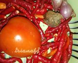 Foto langkah ke 1 dari resep Sambal Tomat goreng 🍅.