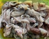 Foto langkah ke 1 dari resep Tumis Cumi Hitam.