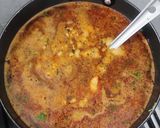 A picture of step 4 of Moth beans misal pav.
