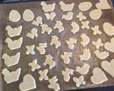 Foto del passaggio 7 della ricetta Biscottini per Pasqua